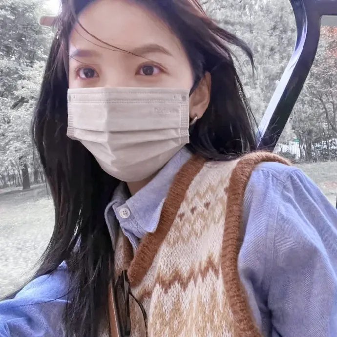 黎明时分的年轻人们